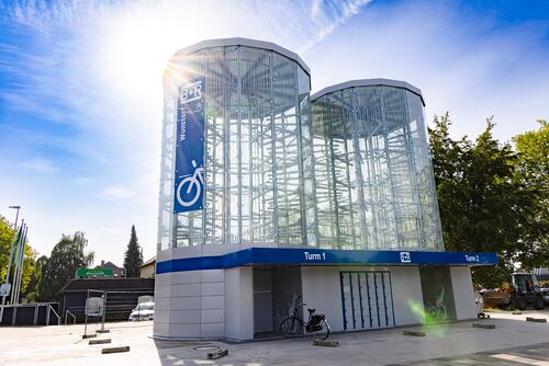 Exterior view of a bicycle parking tower at the station in Hannover-Wunstorf