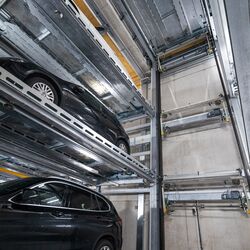 Wnętrze systemu parkingowego